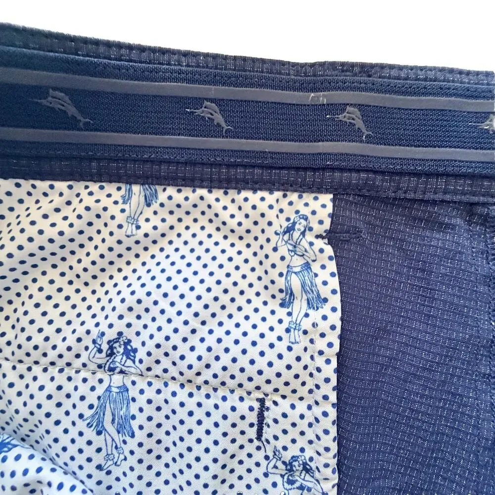 Tommy Bahama Mens Navy Blue Logo Patterned Performance Shorts Sz 40 EUC
